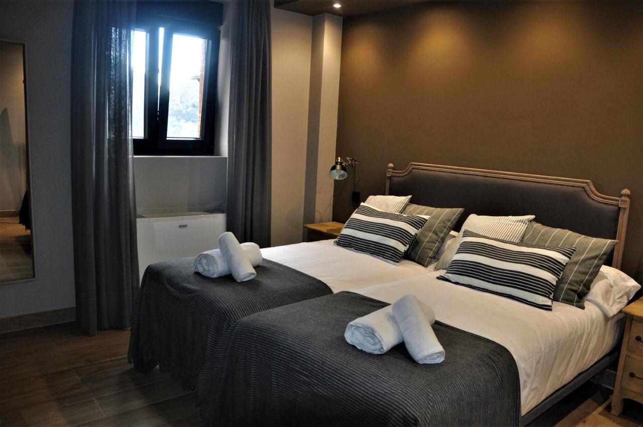 Apartamentos Las Agueeras Linares  エクステリア 写真