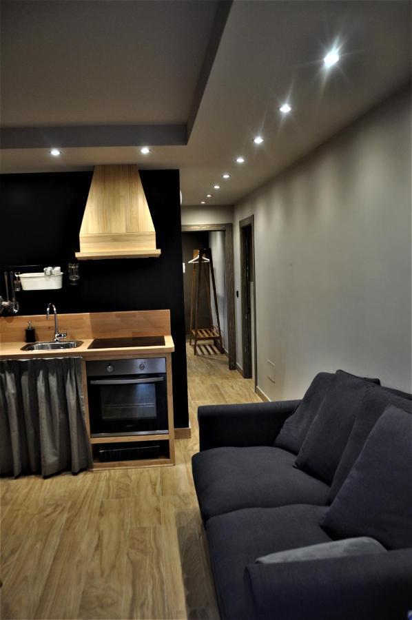 Apartamentos Las Agueeras Linares  エクステリア 写真