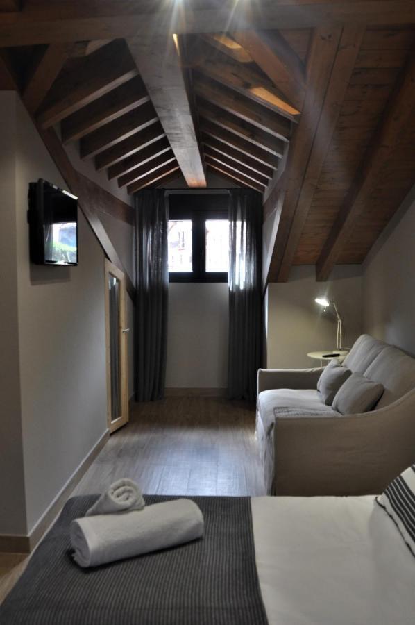 Apartamentos Las Agueeras Linares  エクステリア 写真