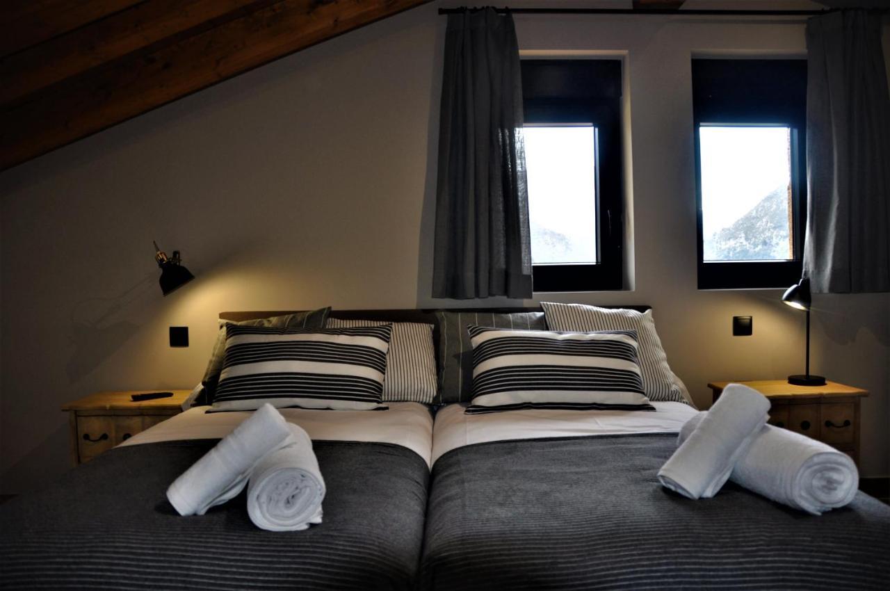 Apartamentos Las Agueeras Linares  エクステリア 写真