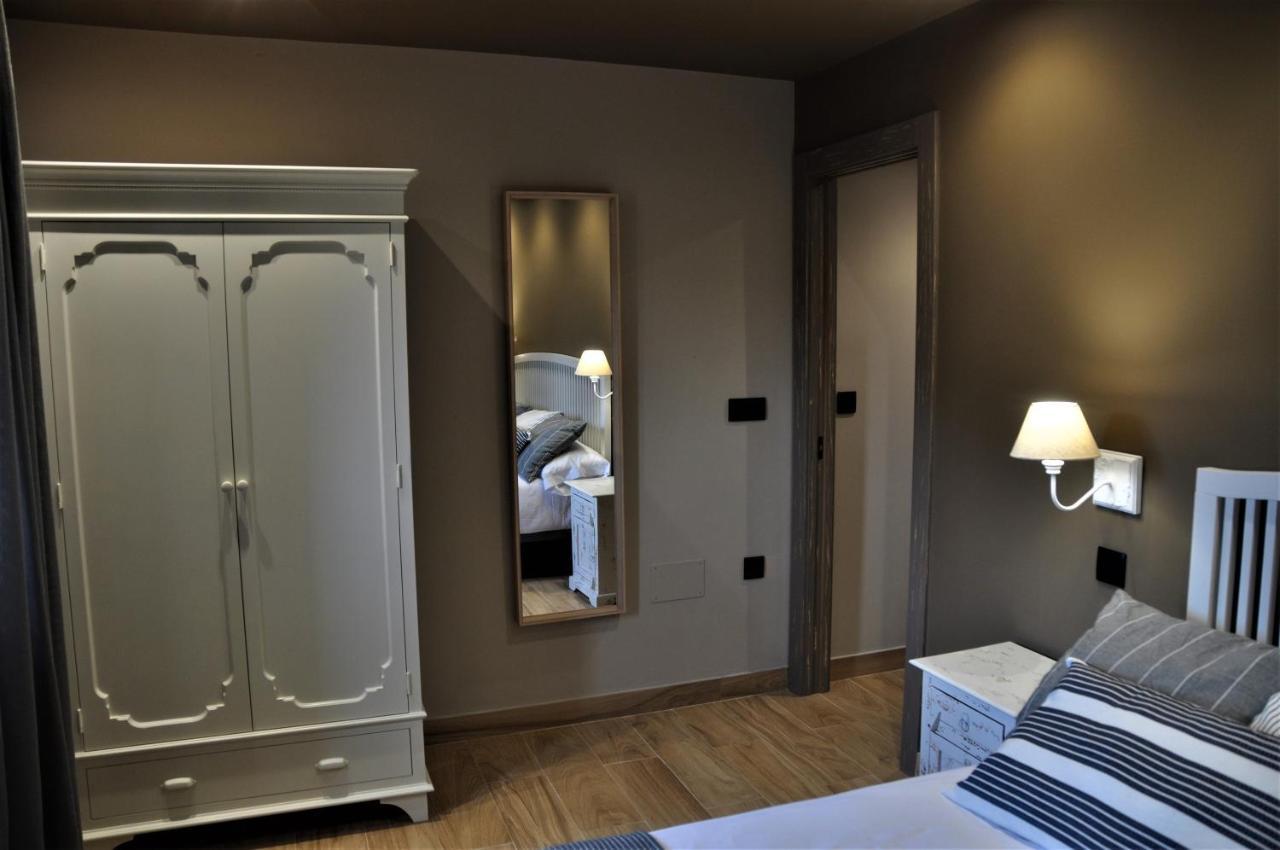 Apartamentos Las Agueeras Linares  エクステリア 写真
